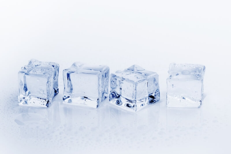 ice-cubes-3506781_1280