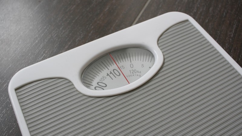 weighing-scale-vaha-obezita